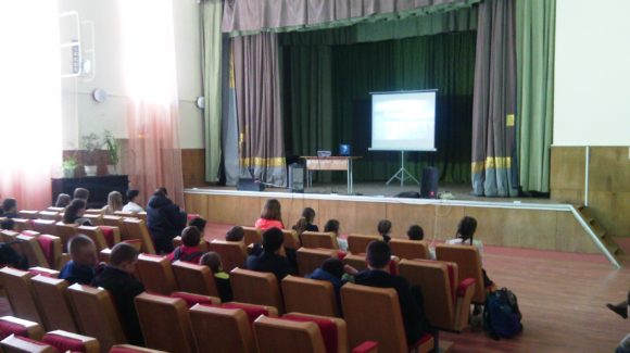 Общее дело на встрече с учащимися села Тарутино Калужской области
