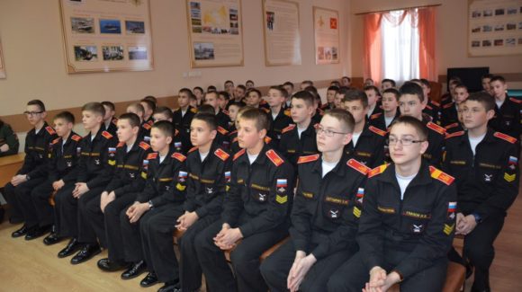 Лектор СРОО «Общее дело» провел занятие в Екатеринбургском Суворовском военном училище