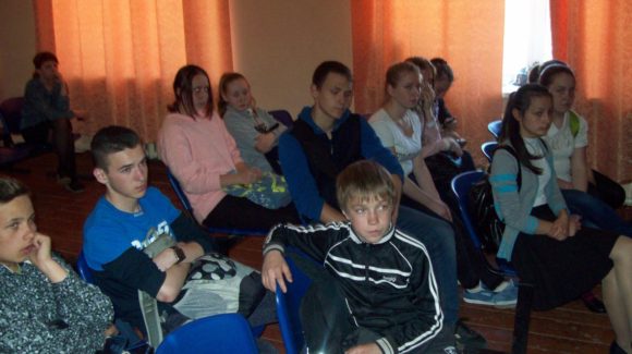 Активисты СРОО «Общее дело» провели занятие для школьников СОШ №9 в селе Камышево Свердловской области