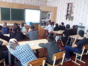 Общее дело на встрече с учащимися посёлка Доброполье Милютинского района