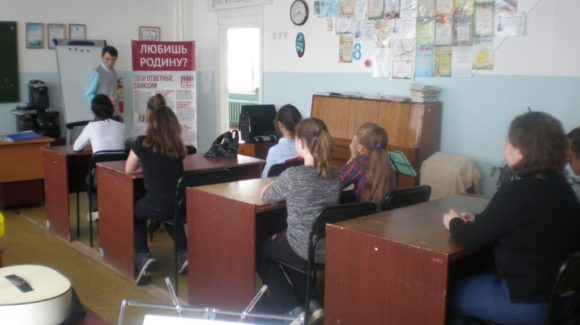 В городе Агидель Республики Башкортостан активисты ООО «Общее дело» провели беседу со школьниками о профилактике употребления психоактивных веществ