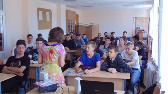 Активисты ОО «Общее дело» провели встречу в Таганрогском колледже морского приборостроения