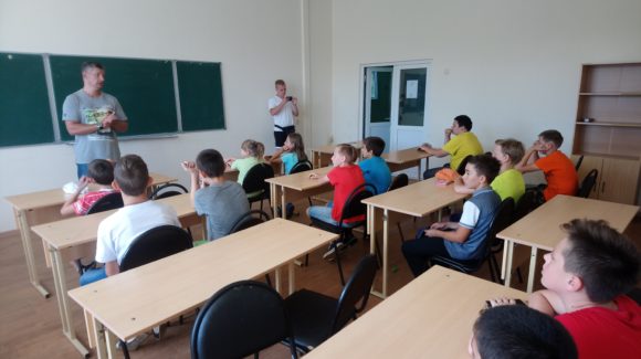 Общее дело в детском лагере  «Имени 28 Панфиловцев», Волокаламский район Московской области