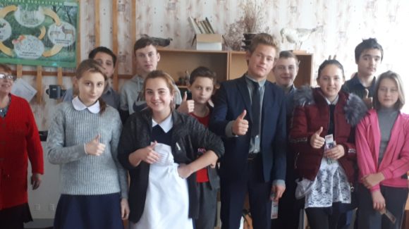 Общее дело в школе посёлка Доброполье Ростовской области