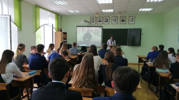 “Сверстник сверстнику” в Костромской гимназии №33