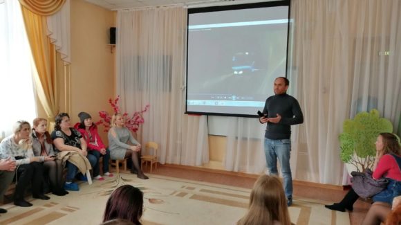 Активисты Общего дела из города Краснокамск, Пермского края, приняли участие в родительском собрании посвященном безопасности детей