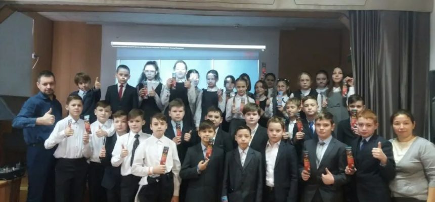 Лекция «Формирование жизненно важных навыков» для учеников казанской гимназии №37
