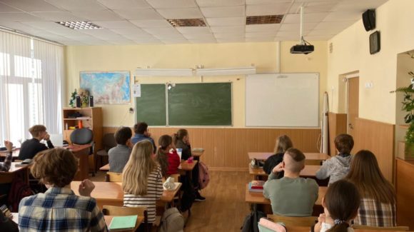 Профилактика потребления алкоголя в школах 21 и 33 города Череповца