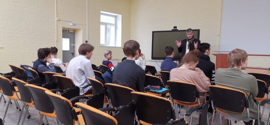 Продолжается профилактическая работа в московской школе №444